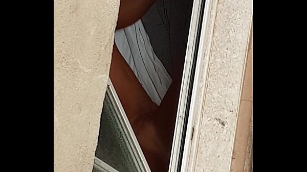 Neighbour Spied Slit