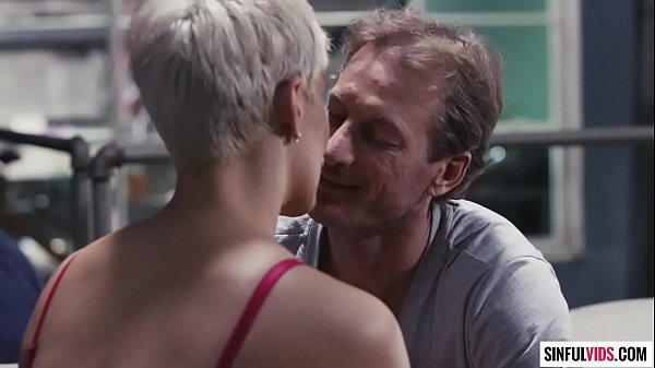 Short Haired Ryan Keely Screaming With Stimulate While Seducing Her Husband With Ryan Mclane