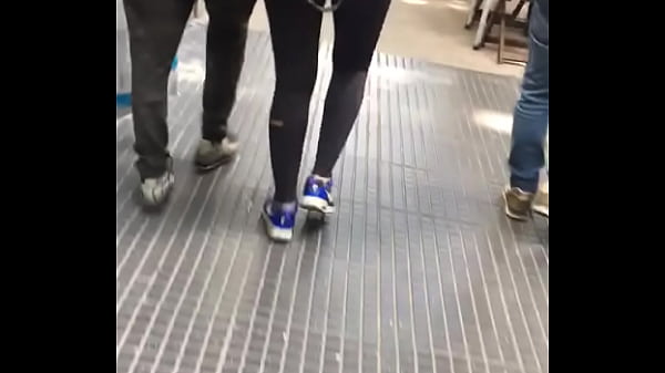 Rubia En Calzas