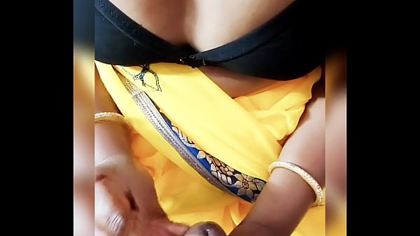 तुम लोगों की हसीना भाभी को लंड मे तेल लगवाकर चोद दिया दूर के देवर ने