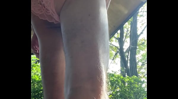 Exhibitionist