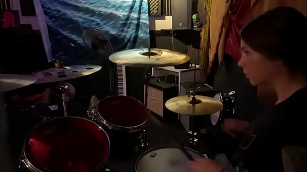 Felicity Feline Drumming Long Cram