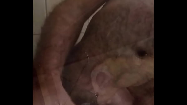 Masturbandome Mientras Me Baño