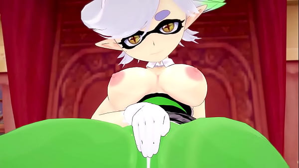 Marie Masturbates