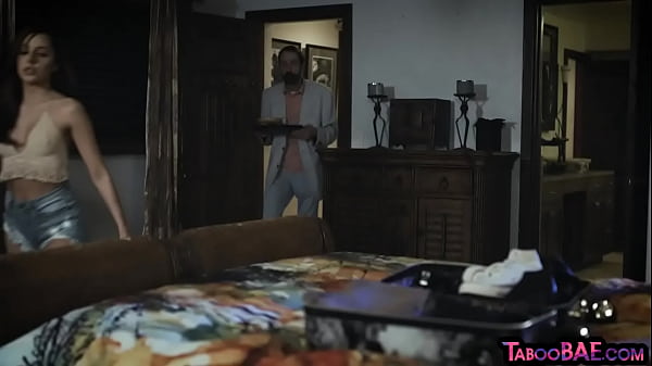 Stepkid Sucks BWC Of Her Stepdad Before Pussyfuck
