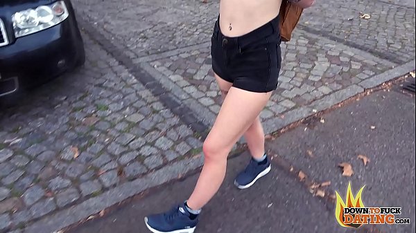 DTFdating - PARKED-CAR SEX HOOKUP WITH COMPACT NERDY RAVEN-HAIRED