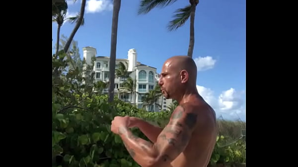 SHADOW BOXING AT THE BEACH MAXXX LOADZ
