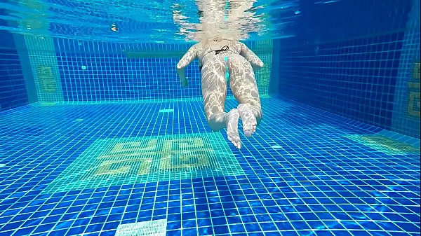 This Light-haired Made Me Spooge In A Public Pool!