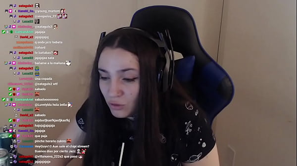 Iaaras2 Cogiendo De Fondo 3