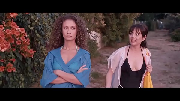 Ece Dizdar Sevişme Sahnesi - Çekmeceler Filmi