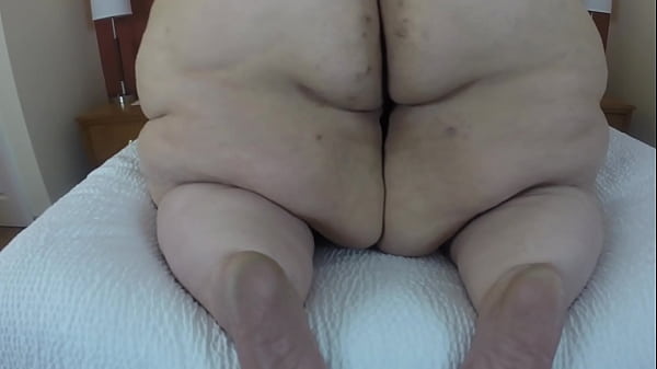 SSBBW GODDESS NORA - Soft Quiver