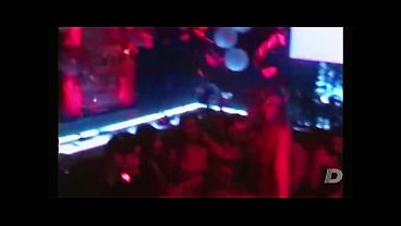 Light Skinned Chick Straddling - Honey Gold PMV