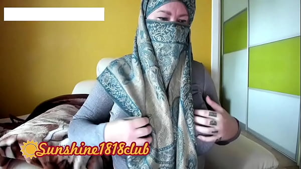 Dubai Emirates Horny Skank Wifey Huge Boobs On Cam Recorded November 16th
