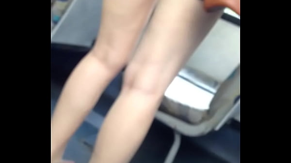 White Young-babe With Charming Booty On Bus