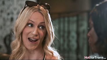 Shemale Olivia Would Gets A Butt Call