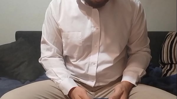 Hetero Peludo De Oficina Se Desnuda En Video Para Su Jefe