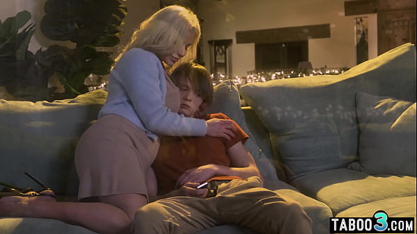 STEPMOM Stepmom Spencer Scott Finds A Way Of Spending Time With Her Stepson