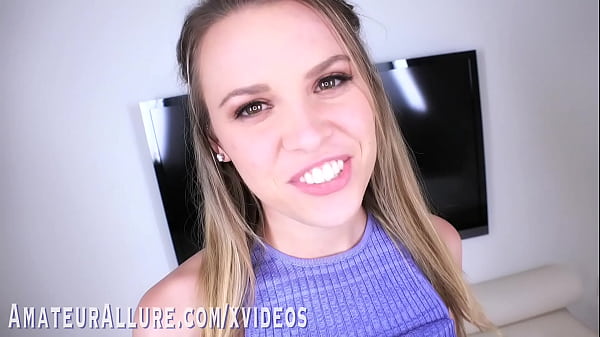 AUBREY SINCLAIR NURSE & HAMMERS A HUGE DICK