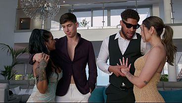 Marido Cornudo Comparte A Su Esposa Con Los Vecinos- Yasmina Khan- Catherine Knight