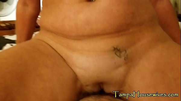 Lustful Housewives Love CREAMPIES & FACIALS