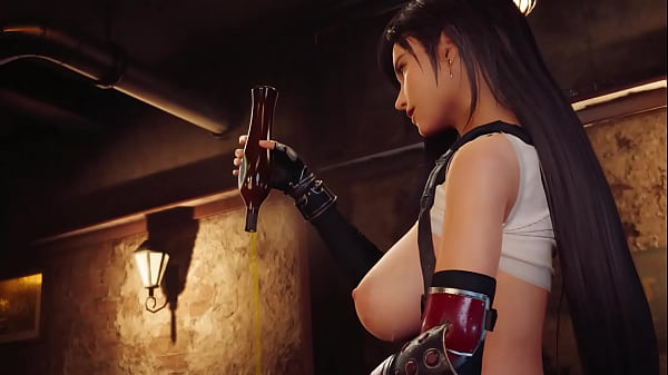 Tifa Tetas Grandes Agita Bebidas