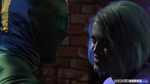 Ash Hollywood In Wonder Female XXX An Axel Braun Parody Scene 2