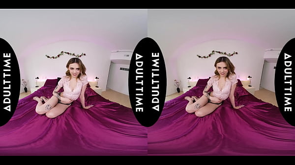 UP CLOSE VR - Playful Compact Darling Windell Teases Your Vigorous Dick Before Letting You Rail Her - POV