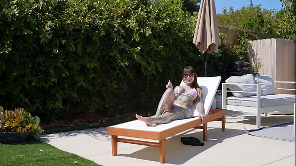 Huge Boob Goth Dream Honey SOAKS All Over My Rod - Tigerlilly