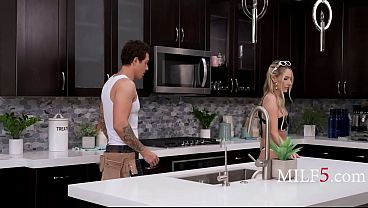 Fair-haired Tanning Housewife Craves Neighbor For Sex