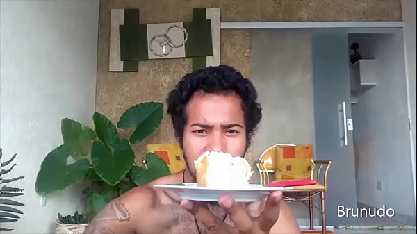 Realizando Desejo De Gordinho Amador Na Sua Casa