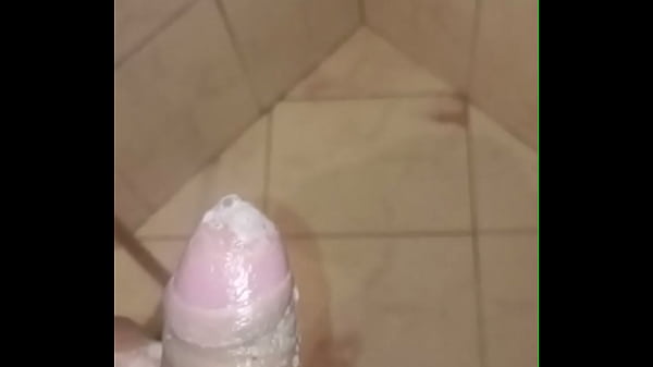 Mastubação No Banho