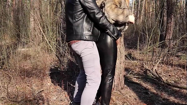 Outdoor Sex: Babe In Fur Coat And Leather Leggings Smashed In The Woods