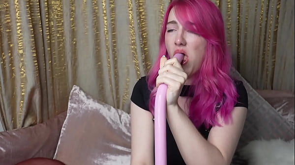 World Record Deep Oral? My Longest Deepthroat Ever! 38 Inches