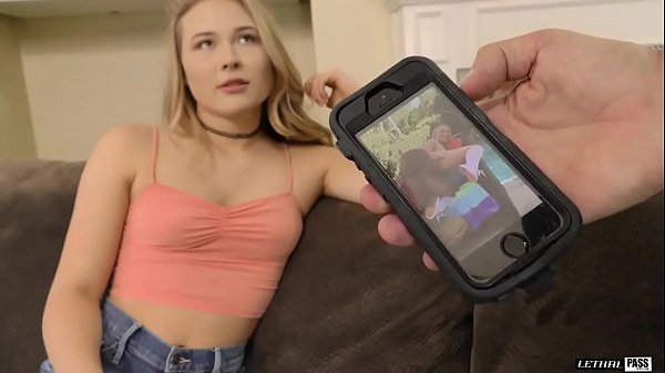 Sultry Blonde ALYSSA COLE Is A Teenage Booty Eater!
