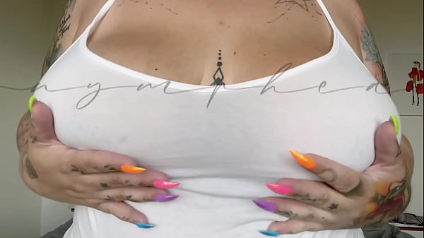 Viens T’amuser Avec Mes Seins
