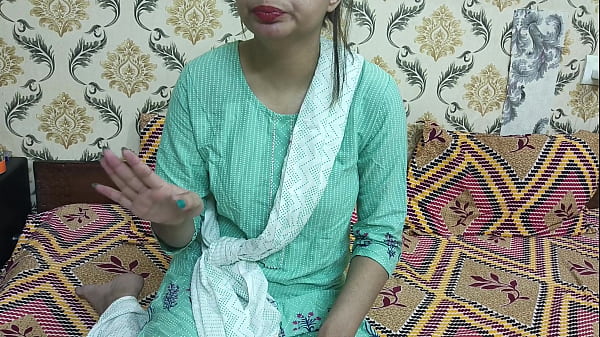 Suteli Maa Ne Pakada Range Hath Suteld Bete Ko Kaam Wali Ke Sath Mazee Lete Hoye In Hindi