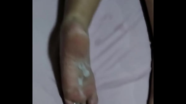 Pés Naty Melado Pelo Marido Solinhas Hidratas