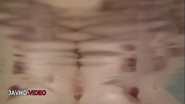 Ripe Asian Bombshell Provides Oral While Coating Massive Naturals In Steamy Tub