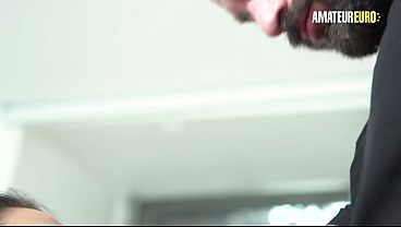 Bearded Muscle Hunk Feeds His Boner To A Slim Dark-haired On Her Knees
