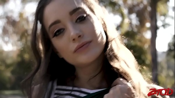 Brown-haired Hottie Gia Paige Sucks Dick And Gets Nailed