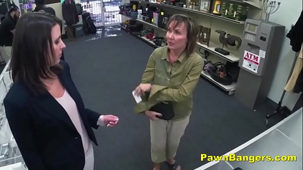 Customer Takes Rod In Her Natural Bush For Cash