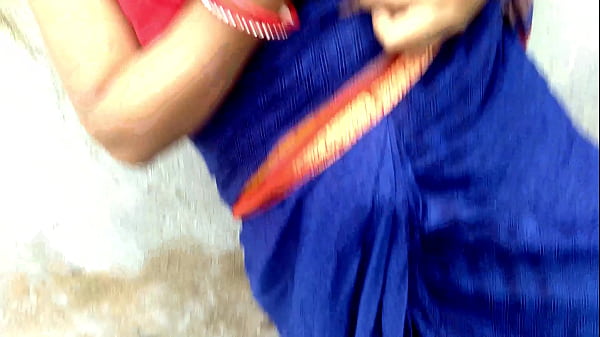 बाप ने सौतेले बेटे उसकी सौतेली माँ को घने जंगल में चुदाई करते हुए पकड़ा