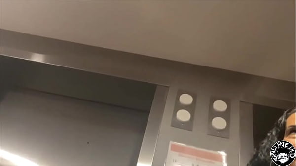 Lil D Stalks His Curvy Booty Professor Ends Up Klappin Pt1