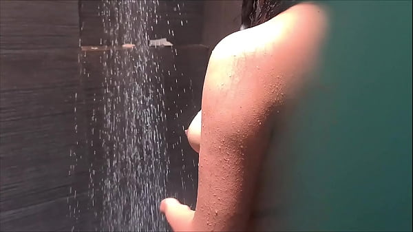 Mexicana Nalgona Y Caliente Disfruta Follar Con Su Vecino Cuando El Esposo Está En La Oficina