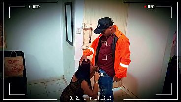 Casual Sex With The Delivery Guy, I Worship His Dick And Let Him Hammer Me After Parading Me Off In Lingerie. Quick, Adrenaline-filled, And Delicious Sex!