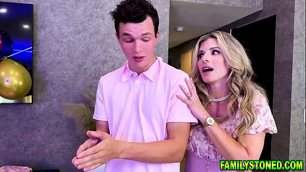 Claire Roos Ready To Celebrate Joshuas Birthday As He Deserves And Cory Is Happy To Join Them In The Celebration