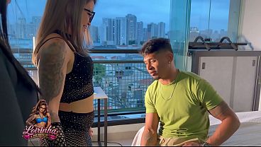 Cuckqueen Safada Presenteia Seu Marido Com Uma Amiga Gostosa. Sentei Gostoso No Pauzão Do Marido Dela, Ele Arregaçou Minha Buceta E A Corna Assistiu Tudo.