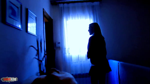 Larry's Comeback With Hairy MATURE Madam Margaux In Gritty Bedroom Action