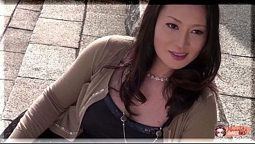 Cute Asian Model Getting Acquainted With The Fluffer And His Engorged Willy With Great Effort