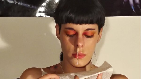 Barely-legal Girl's Giant Snot By Sneezing Fixation Pt1 HD
